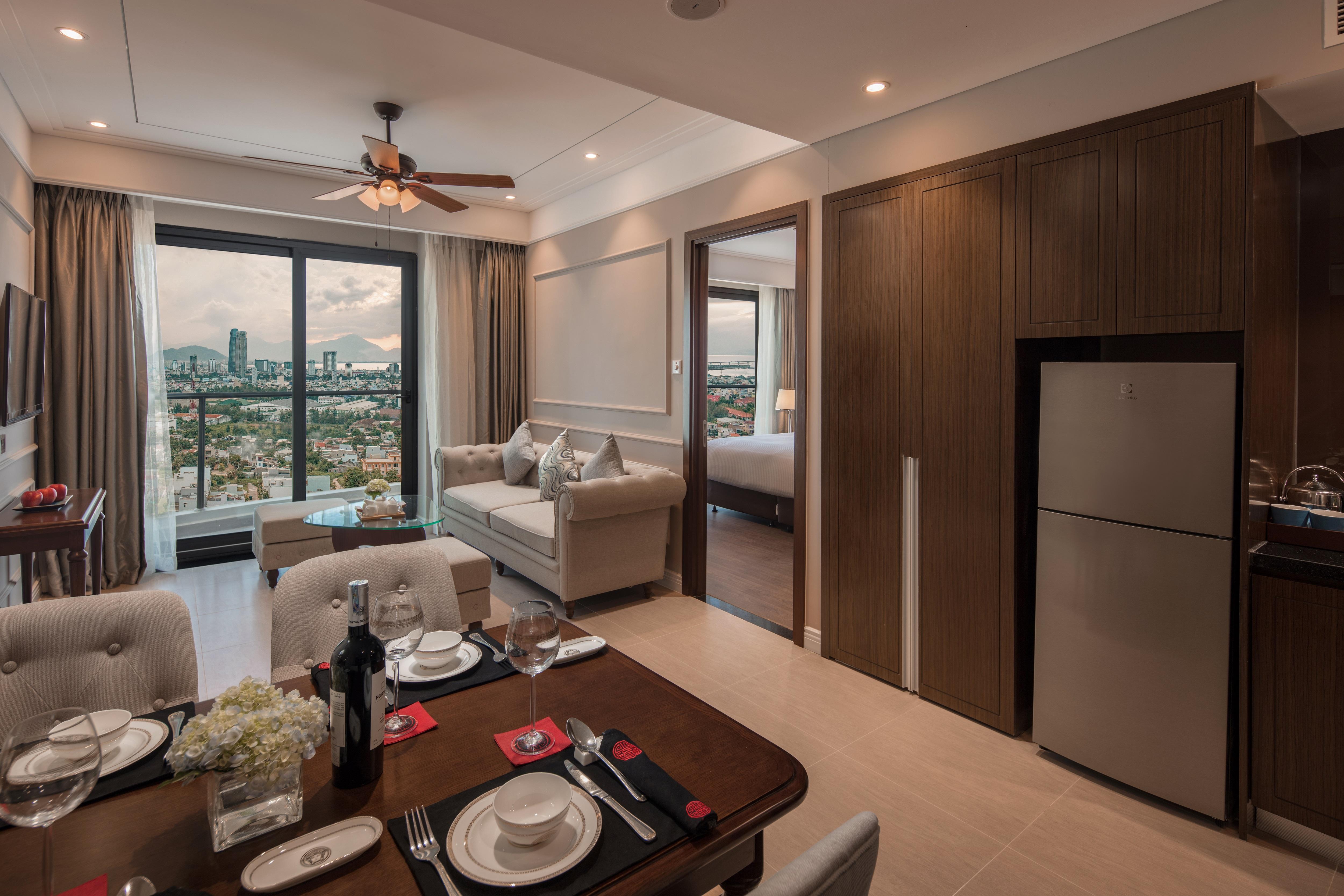 Altara Suites Da Nang By Ahg Екстериор снимка