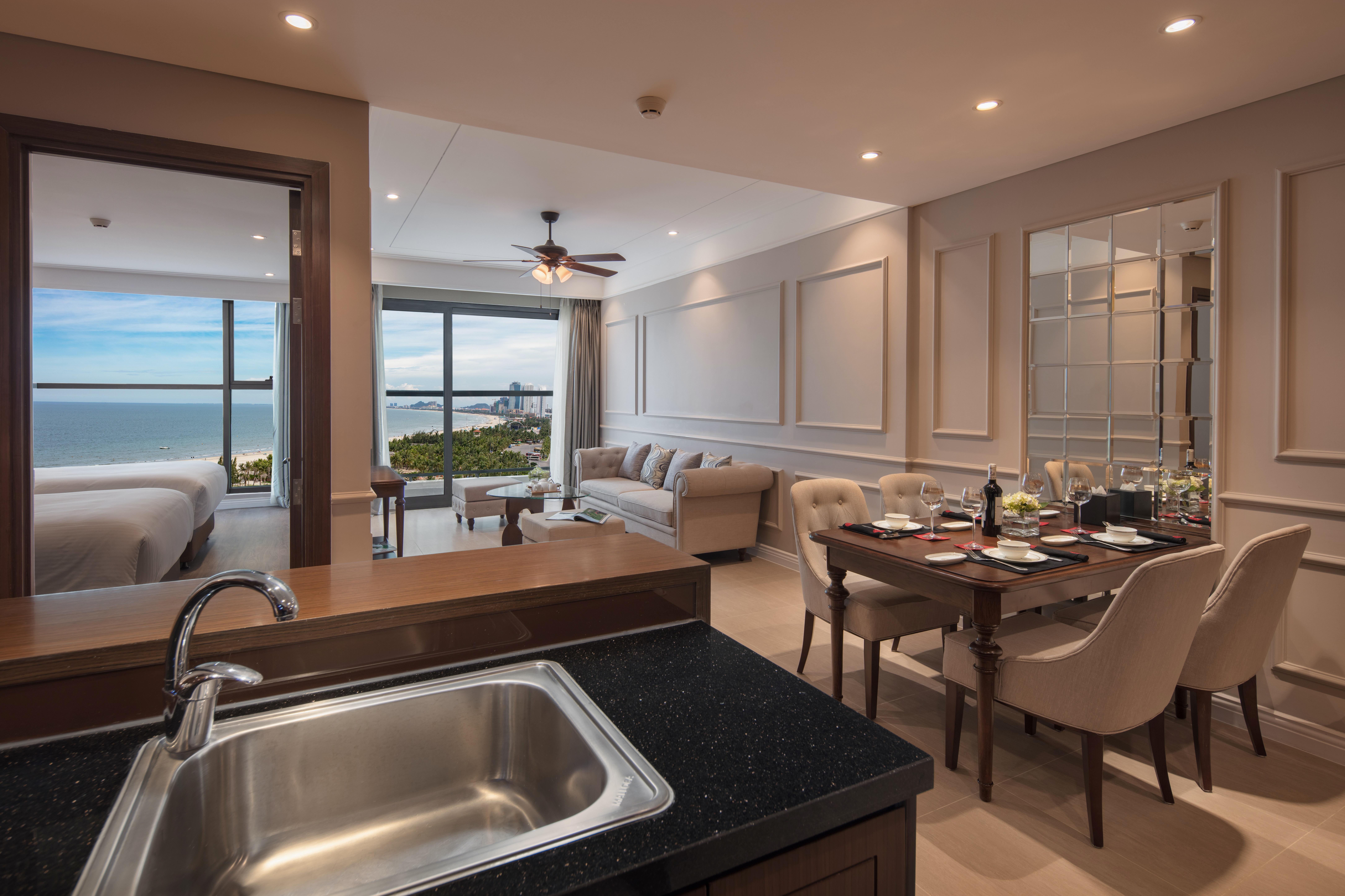 Altara Suites Da Nang By Ahg Екстериор снимка