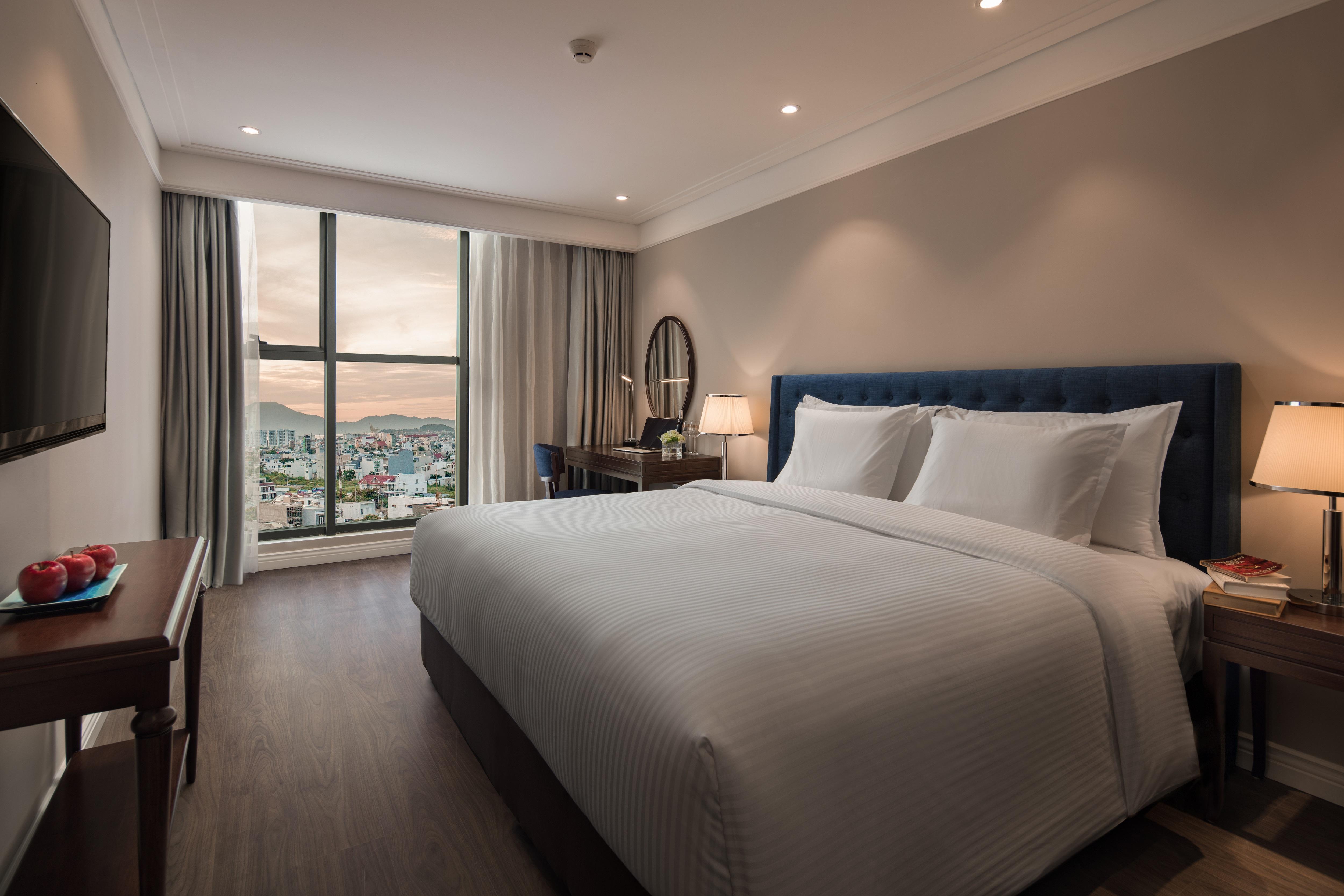 Altara Suites Da Nang By Ahg Екстериор снимка