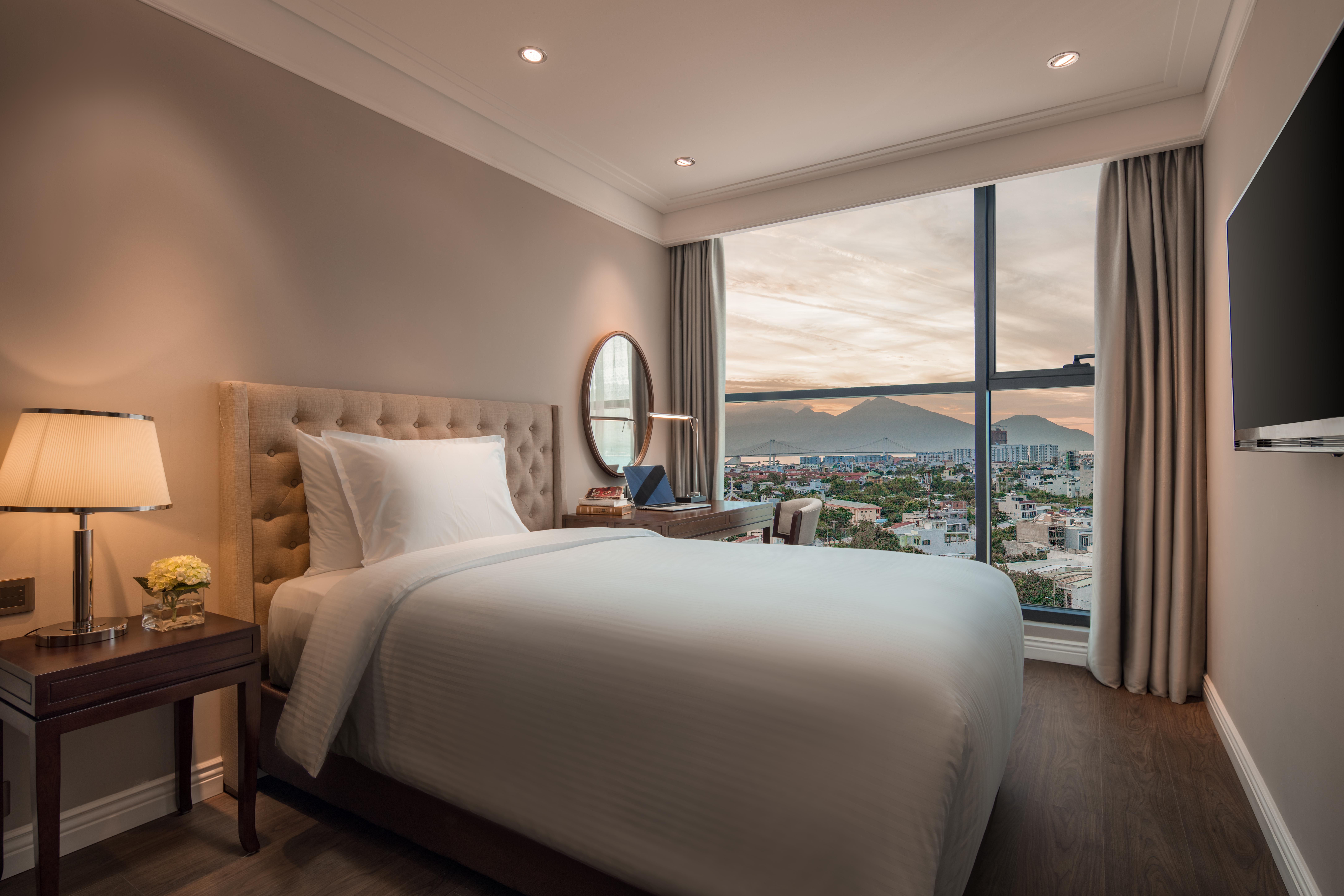 Altara Suites Da Nang By Ahg Екстериор снимка