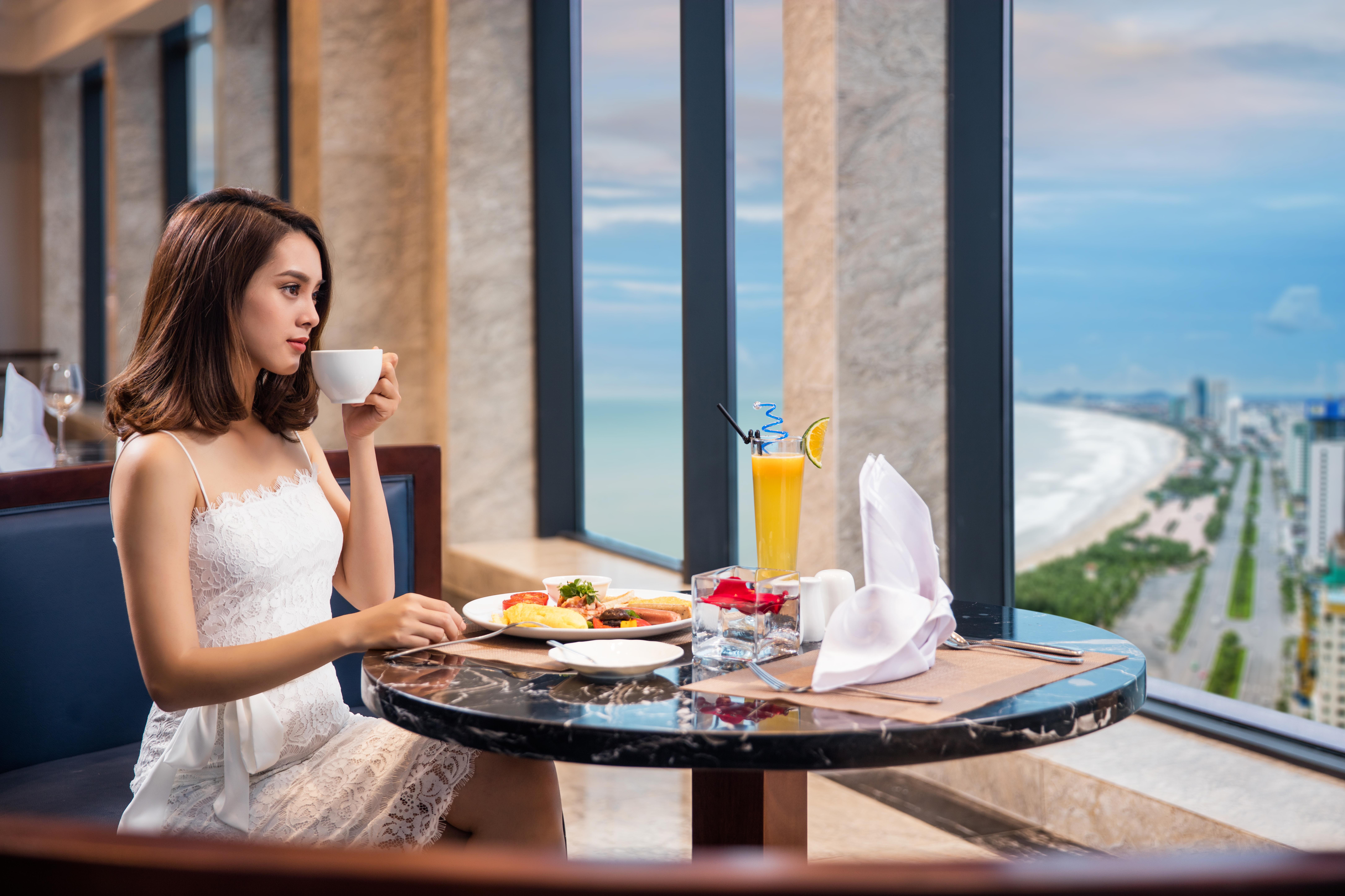 Altara Suites Da Nang By Ahg Екстериор снимка